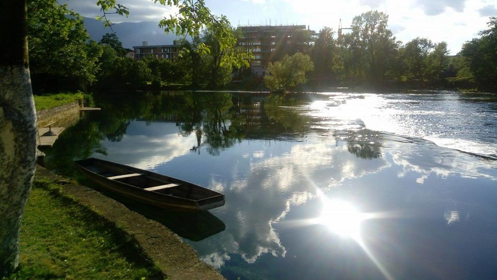 Guesthouse Una 1 Bihać Buitenkant foto