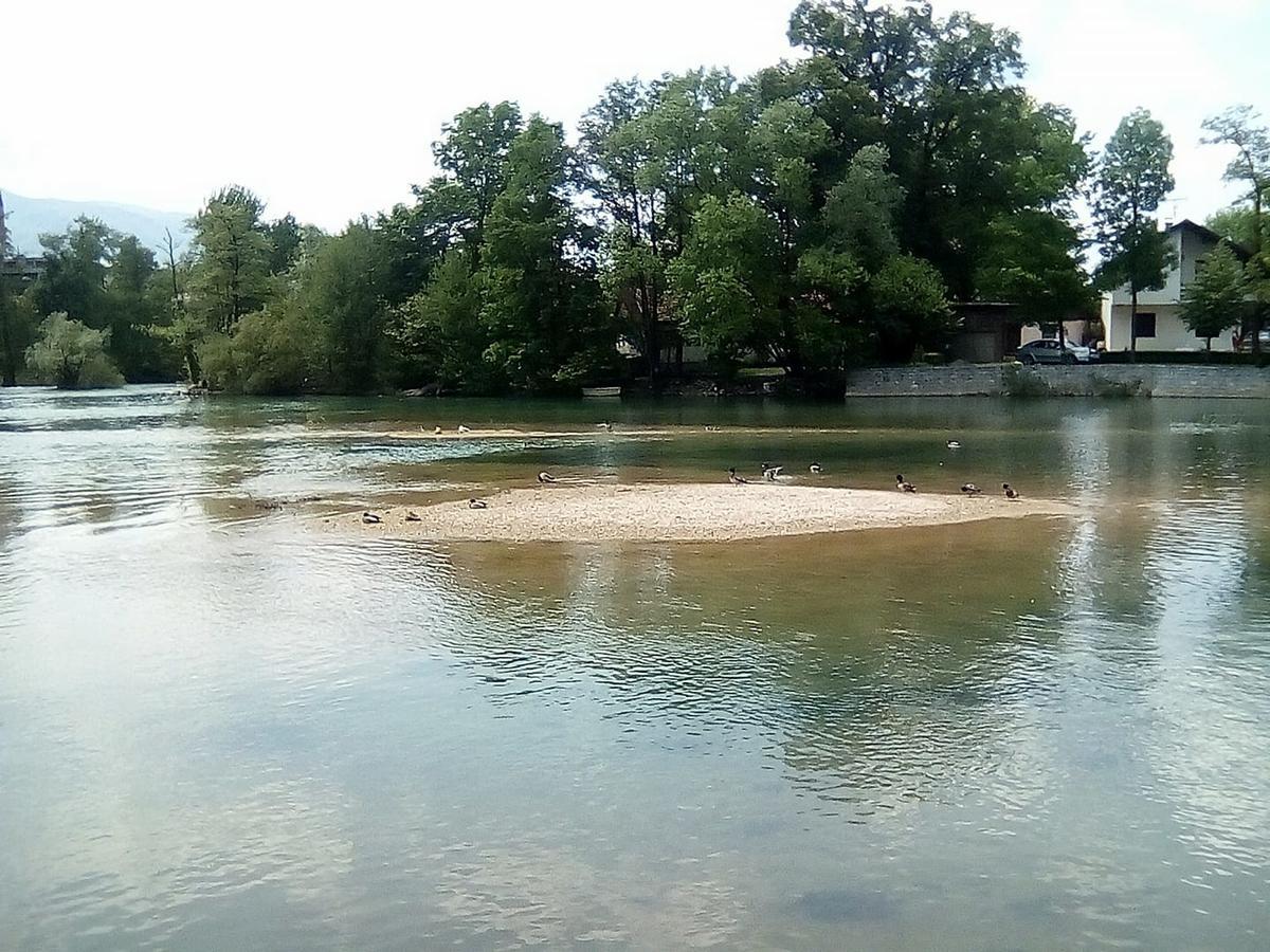 Guesthouse Una 1 Bihać Buitenkant foto